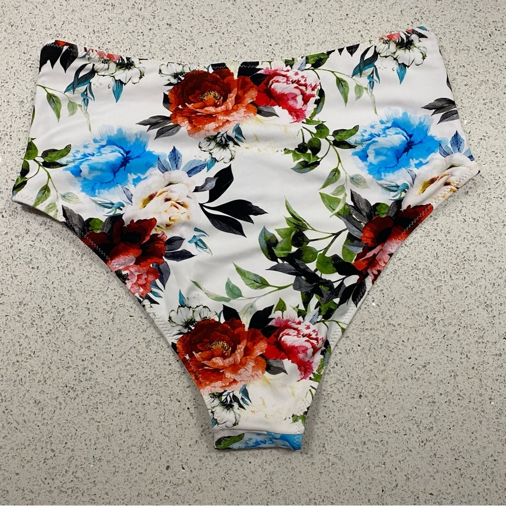 Off Shoulder Ruffle High Rised Bikini w/ extra bottoms - Picture 11 of 16